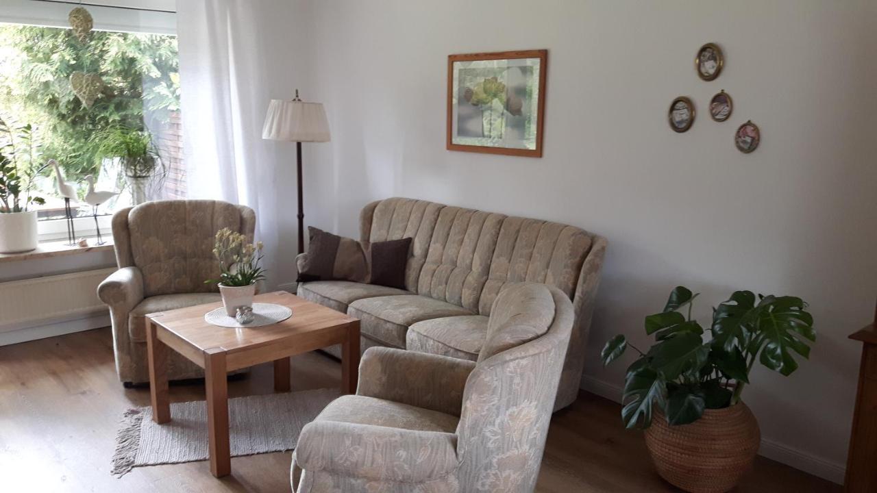 Ferienhaus Gartenstrasse Osten Esterno foto